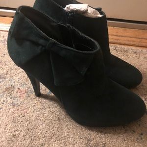 paula platform bootie